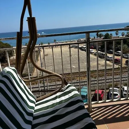 A Primera Linea De Mar